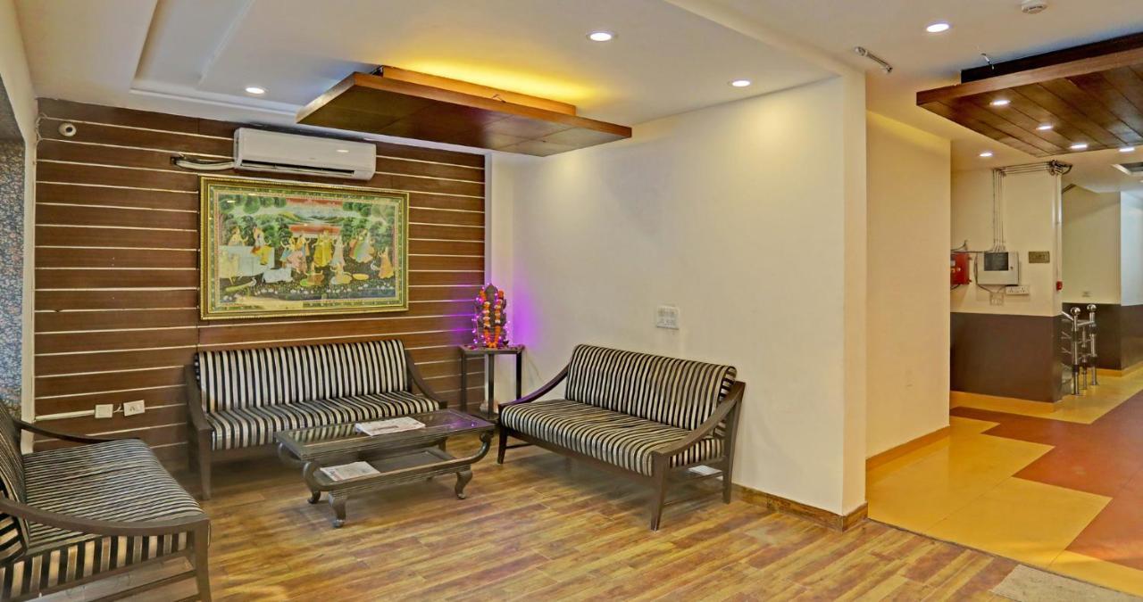 Hotel Grand Tushar - Ghaziabad Railway Station Kültér fotó