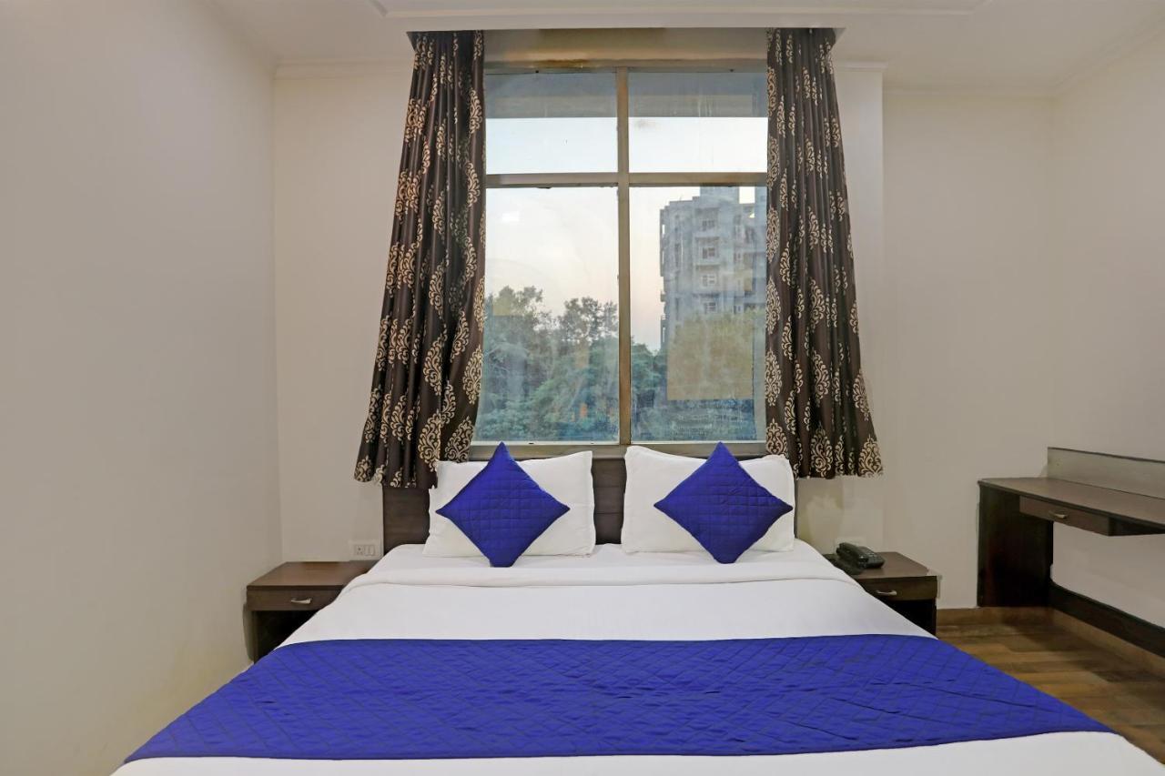 Hotel Grand Tushar - Ghaziabad Railway Station Kültér fotó