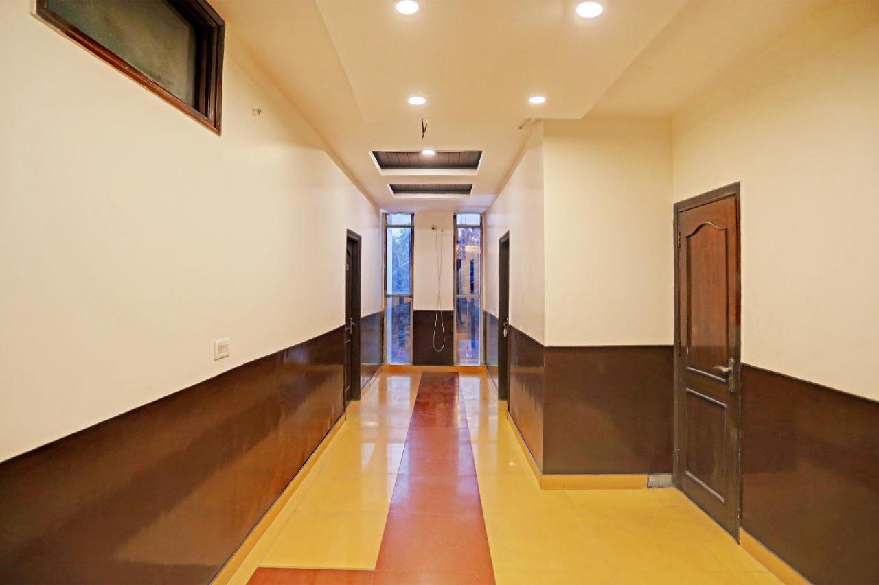 Hotel Grand Tushar - Ghaziabad Railway Station Kültér fotó