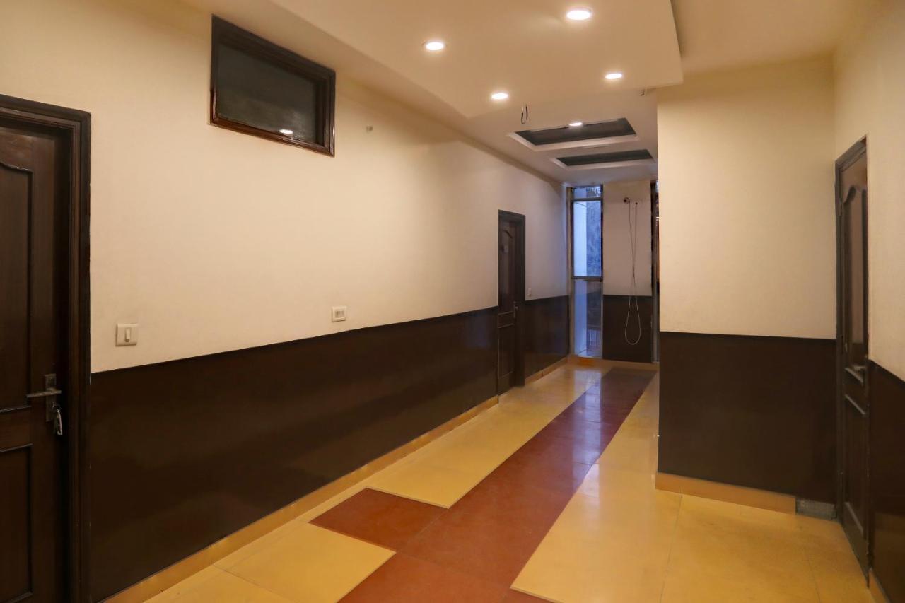 Hotel Grand Tushar - Ghaziabad Railway Station Kültér fotó